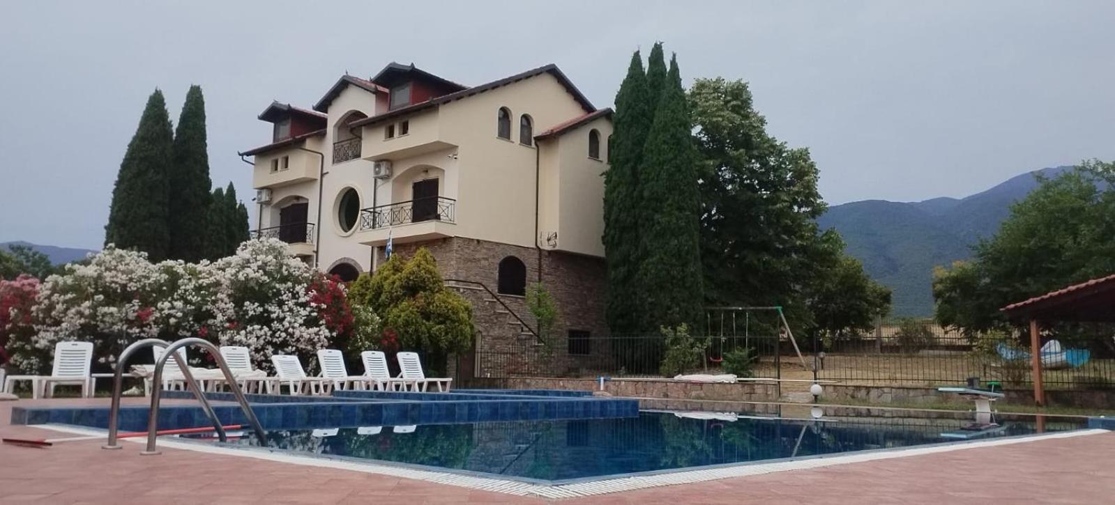 Villa Anna Leptokaryá Luaran gambar